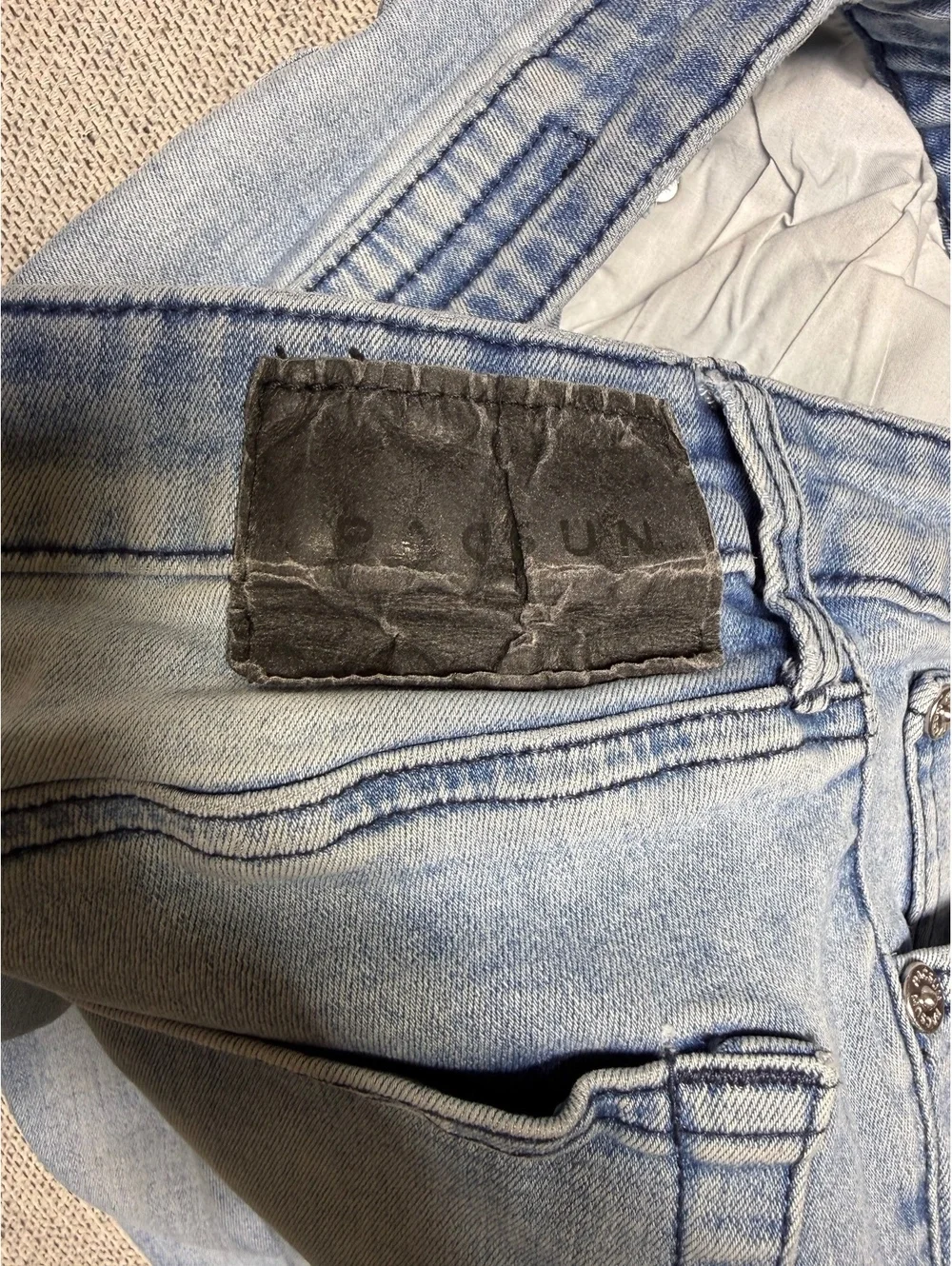 PacSun Men's Slim Fit Active Stretch Jeans 31x32 Light Wash